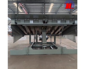 湖北月台登车桥